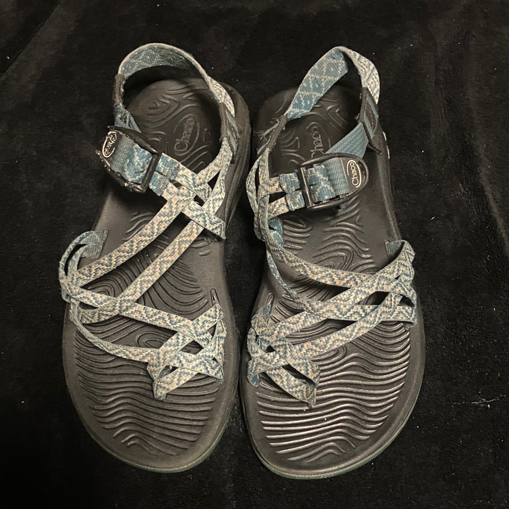 Chaco Sandals with Blue/green straps, buckles work , tread is still perfect.